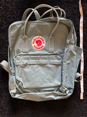 FJALLRAVEN NWOT kanken 15” Backpack - Sage Green